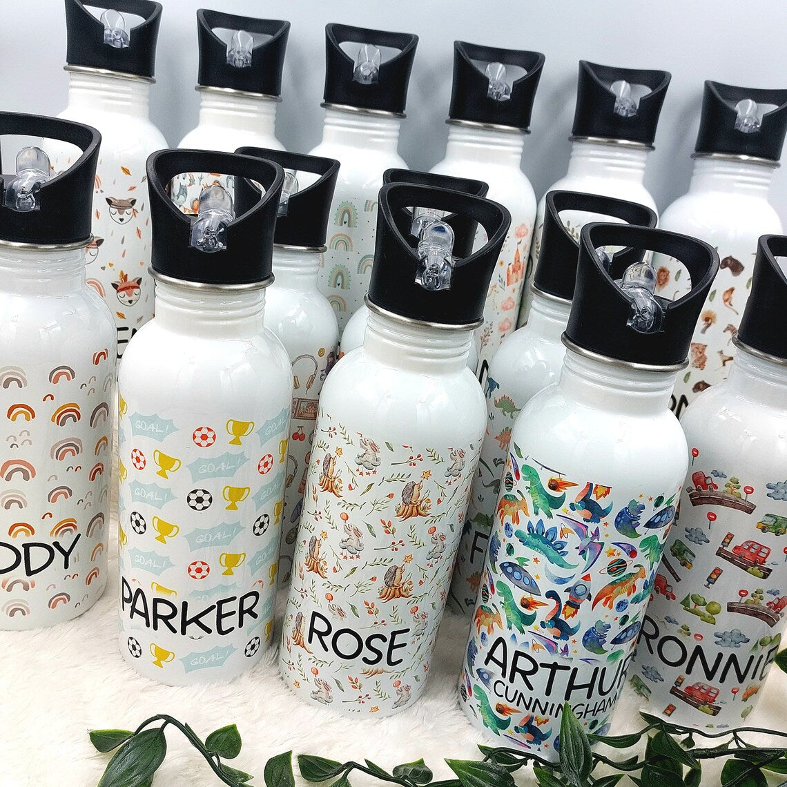 PERSONALISED KIDS WATER Bottle | School Water Bottle, Personalized Toddler Bottle, Boys Girls Water Bottle for Nursery, Rainbow, Dinosaurs